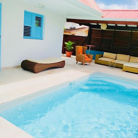 Location Maison Bleue Avec Piscine Privative Au Carbet Martinique Le Carbet Luaran gambar