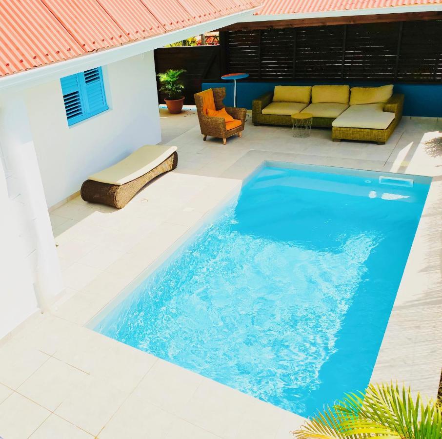 Location Maison Bleue Avec Piscine Privative Au Carbet Martinique Le Carbet Luaran gambar